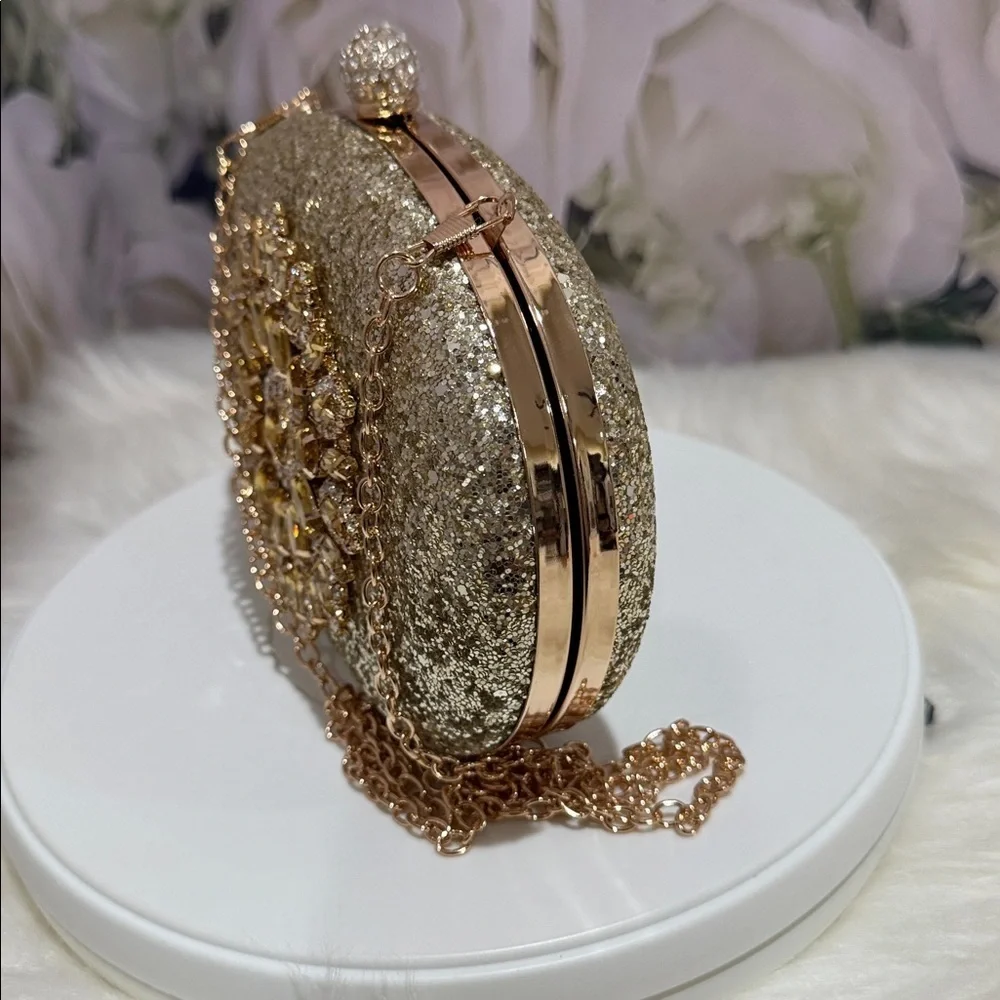 Elegant Gold Rhinestone Clutch